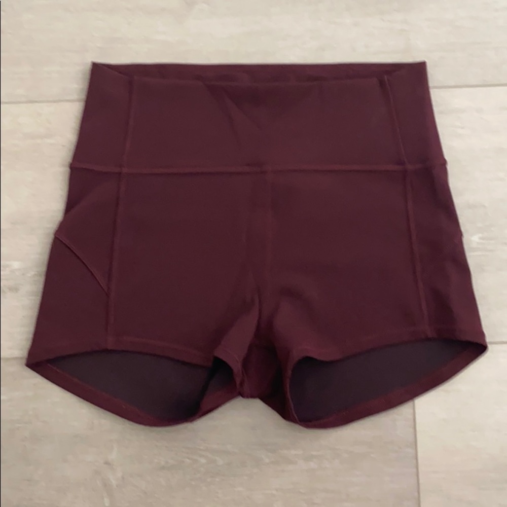 Lululemon size 4 booty shorts maroon